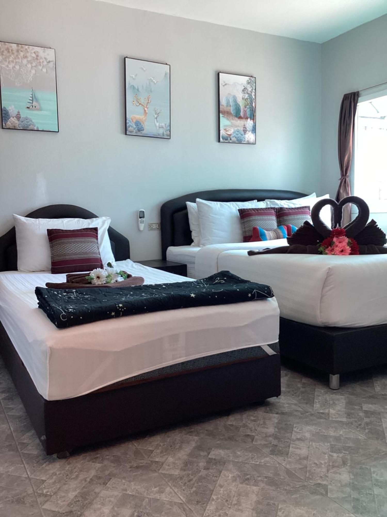 Nest Hostel Lipe Bagian luar foto